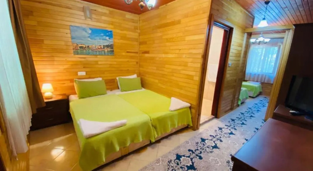 Бунгало с видом на сад Canada Hotel & Bungalows