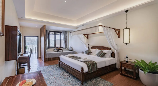 Relaxful Hotel, Забронировать Отель Бизнес-отели Луангпхабанг, 4* 5*