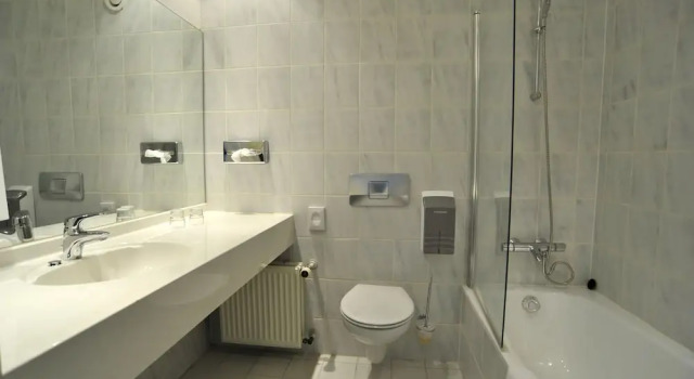 Двухместный люкс Fletcher Parkhotel Val Monte