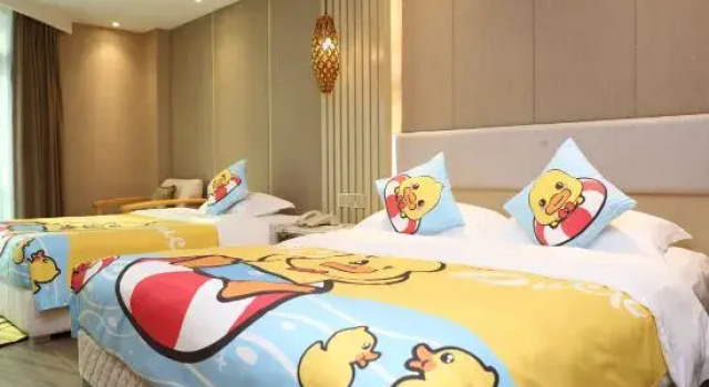 Семейный люкс Excemon Beach Hotel Beihai