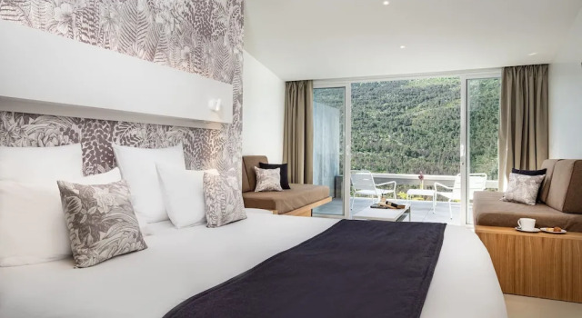 Семейный номер Standard Дуплекс с балконом Hôtel & Spa des Gorges du Verdon