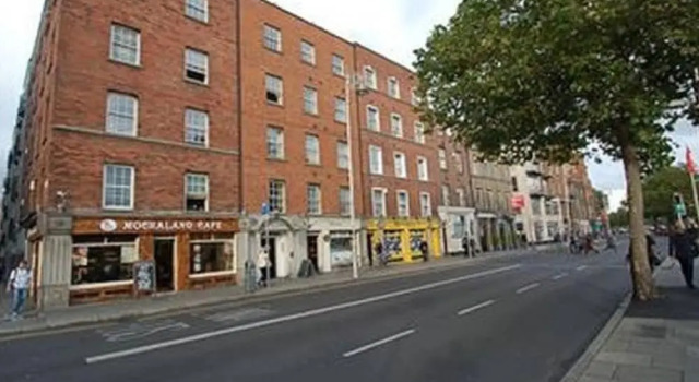 3 bed apartment near Temple Bar