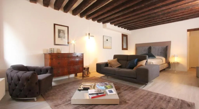 Апартаменты с видом на канал City Apartments Rialto Market