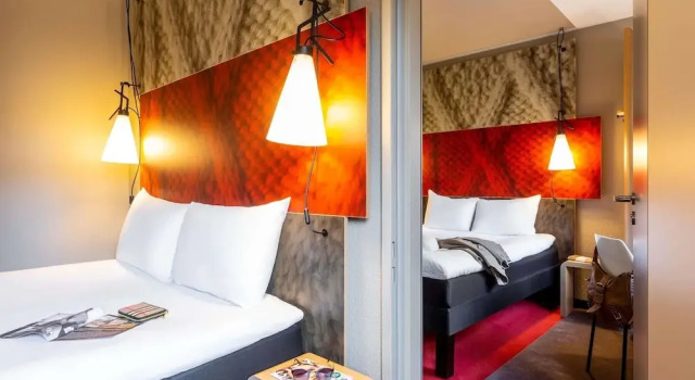 Четырёхместный номер Standard ibis Hotel Hamburg St. Pauli Messe