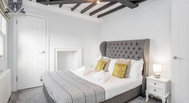 Castle Properties: The Sovereign 5 Bed Town House, Забронировать Отель Бизнес-отели Англии, 4* 5*
