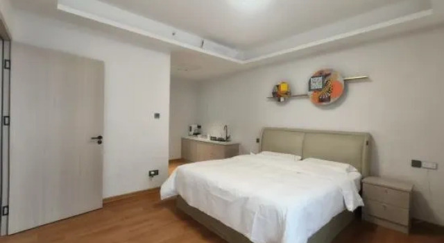 Люкс Comfort Shencheng International Hotel (Xinyang New Shiba Avenue)