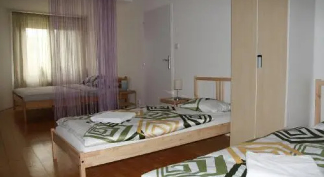 Ubytování V Zelenči, Prenota Hotel Zelenec Srednecheshsky Krai
