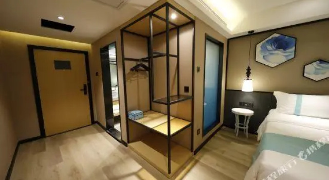 Yunyan Jinhai Hotel