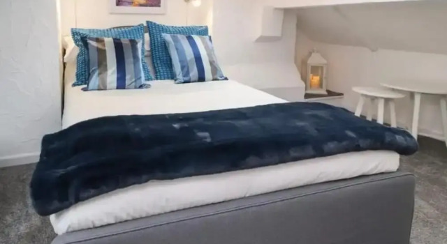 Kitty Cottage - 3 Bedroom - Warm and Welcoming - Sleeps 5 - Blackpool, Varaa Lomakoti Mökit kohteessa Merseyside, Mökki