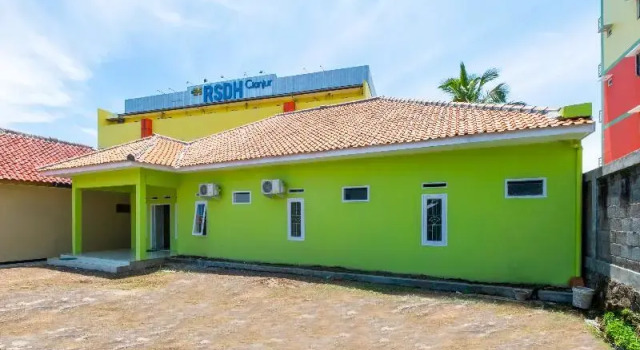 Spot On 2859 Fatan Costel, Book Hotel SPA-hoteller i Cianjur, SPA