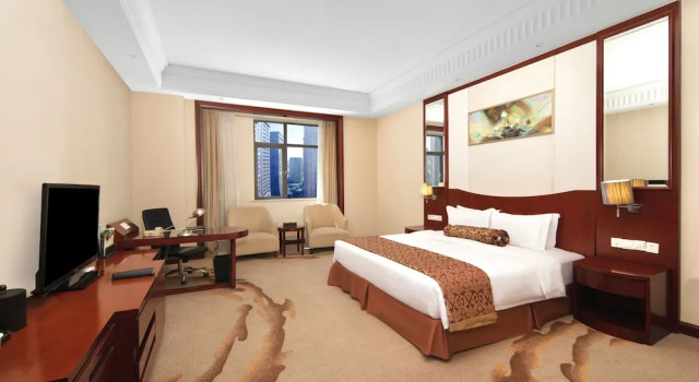 Номер Classic Longqi Jianguo Hotel
