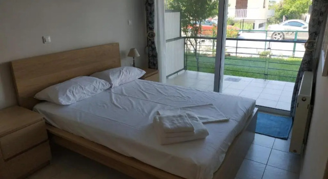 Ourania's Apartments, Book Apartment Hotels in Central Greece with Parking, Parking