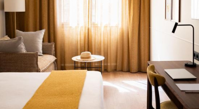 Номер Comfort Hôtel Lepoussin
