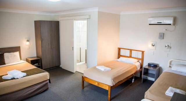Lilac City Motor Inn, Забронировать Мини-отель Гоулбёрн Новый Южный Уэльс, рядом с Полицейский колледж Нового Южного Уэльса