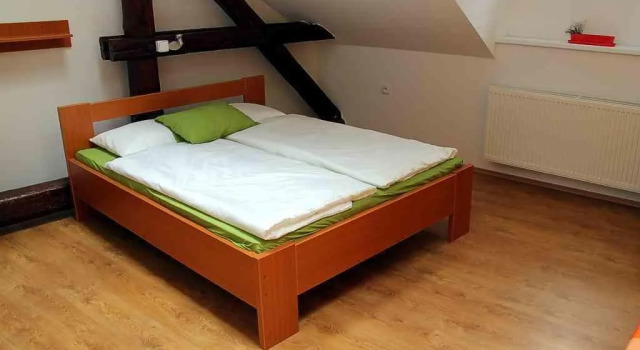 Penzion Podzámčí, Prenota Hotel Hotel a Moravia meridionale con parcheggio, Parcheggio