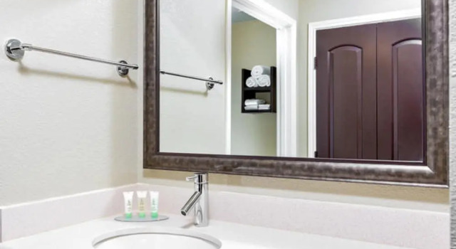 Номер Standard c 1 комнатой Staybridge Suites College Station by IHG