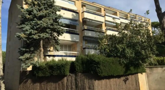 Apartamento Politur M-1, Забронировать Апартаменты/квартира Отели Жирона с бассейном, Бассейн
