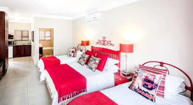 Четырёхместный номер Deluxe Adato Guesthouse