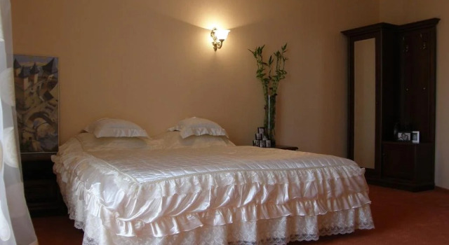 Princess, Buchen Sie Hotel Primorsky 