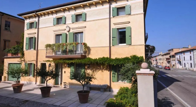 B&B La Mongolfiera, Prenota Bed & breakfast Hotel a Veneto con parcheggio, Parcheggio