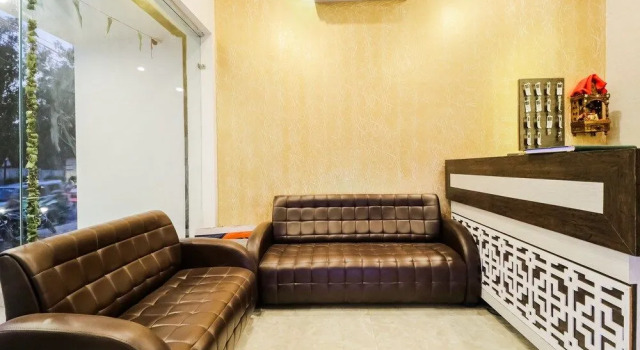 Oyo 61261 Hotel Z, Varaa Hotelli Chandigarh 