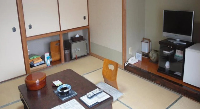 Ryokan Jo-no-yu, Prenota Hotel Hotel a Kyushu con parcheggio, Parcheggio