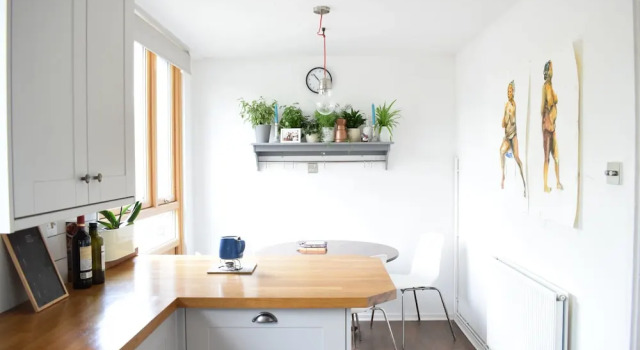 Lovely Flat in Brixton With Balcony