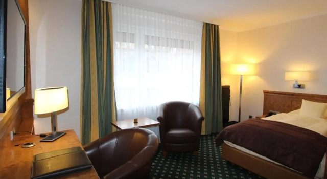 Confort cameră Eden-Hotel
