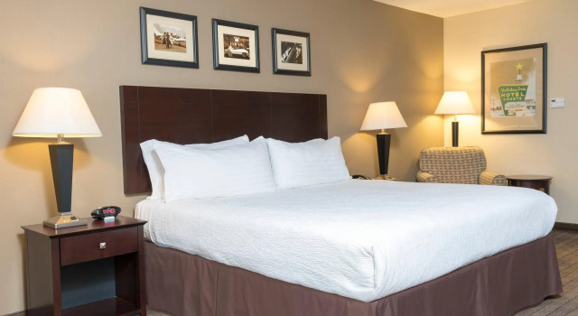 Номер Standard Holiday Inn Aurora North - Naperville by IHG