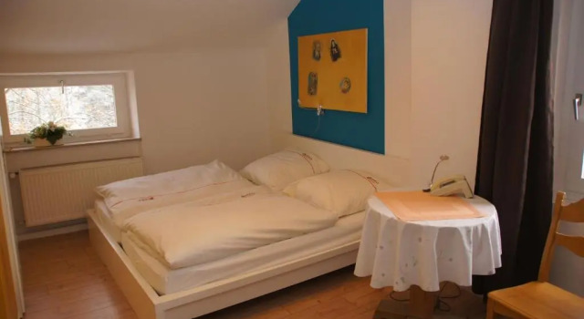 Трёхместный номер Standard Hotel Paseo