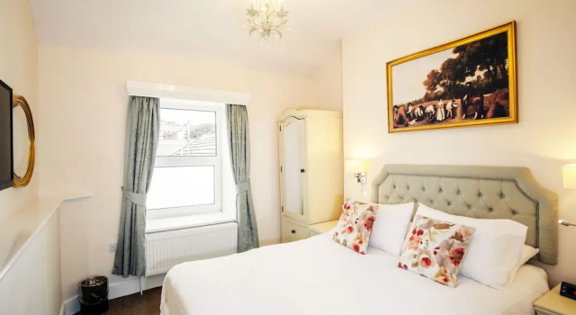 Апартаменты Luxury с 2 комнатами с видом на море The Town House