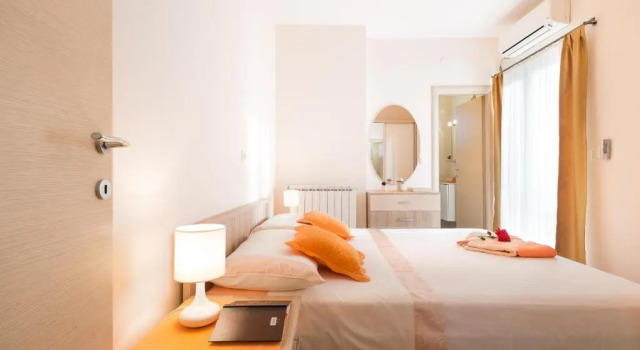 Apartments Pina