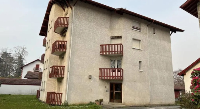 Appartement Cambo-les-Bains, 1 pièce, 2 personnes - FR-1-495-31, Prenota Appartamento Hotel a Aquitania con parcheggio, Parcheggio