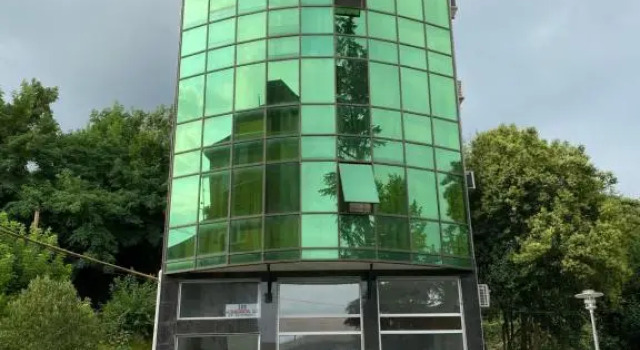 Rustaveli 106, Rezervovat Hotel Hotely v Imereti s parkováním, Parkování