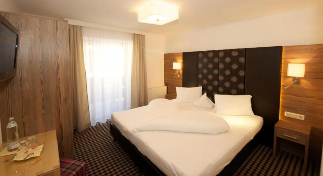 Четырёхместный номер Standard Hotel Tristkogel