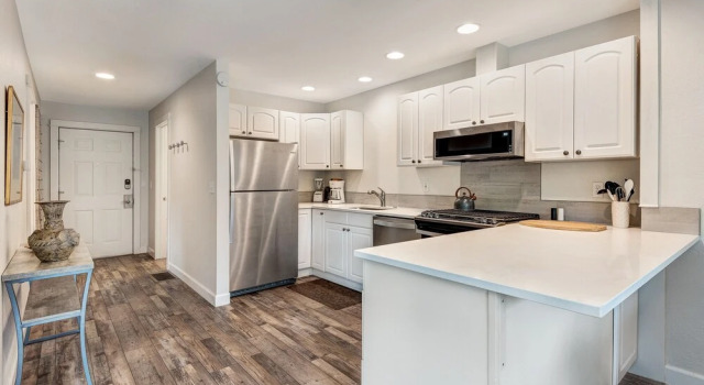 Коттедж Superior Bend Riverside Rentals