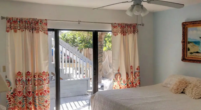 Presidential Beachfront Home, Rezerwuj Dom wakacyjny Domki letniskowe w Space Coast, Domek