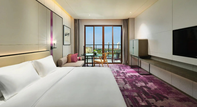 Crowne Plaza Wuxi Lake View, Book Hotel SPA Hotels in Wuxi, SPA