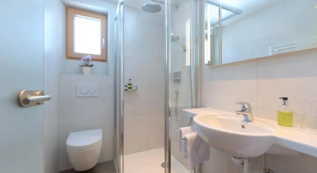 Трёхместный номер Standard с балконом Hotel Traube