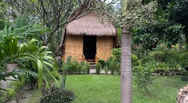 Коттедж Rinjani Beach Eco Resort