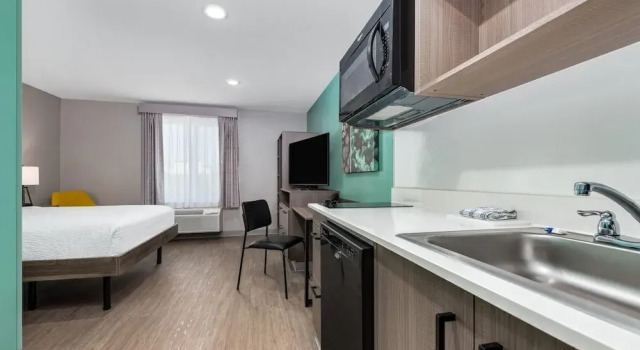 Четырёхместный люкс ECHO Suites Extended Stay by Wyndham Dallas Plano/Richardson
