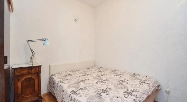 Beautiful Apartment in Pucisca With 1 Bedrooms and Wifi, Prenota Appartamento Pučišća 