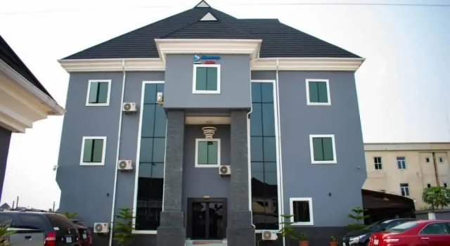 Stancorp Suites, Rezervovat Hotel Hotely v Owerri s parkováním, Parkování