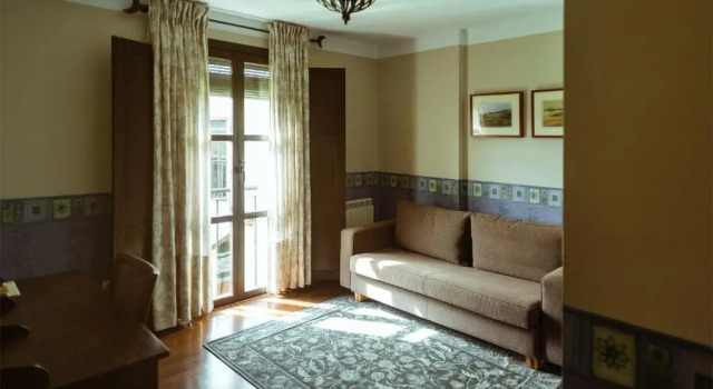 El Tiempo Recobrado, Book Hotel Villamartín de la Abadía El Bierzo