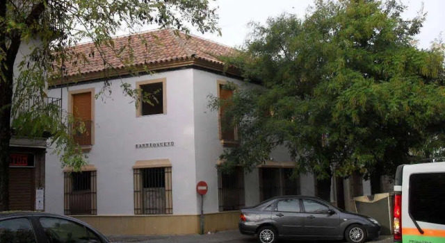 Apartamentos Turísticos Puerta Nueva, Забронировать Апартаменты/квартира Кордова Cordoba Province, рядом с Музей боя быков