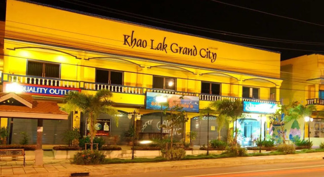 Khaolak Grand City