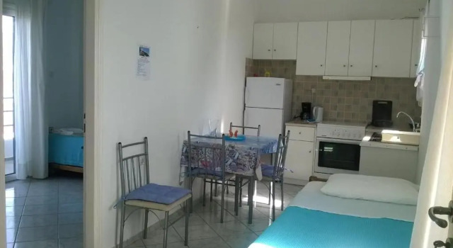 Апартаменты с видом на море Haris Apartments