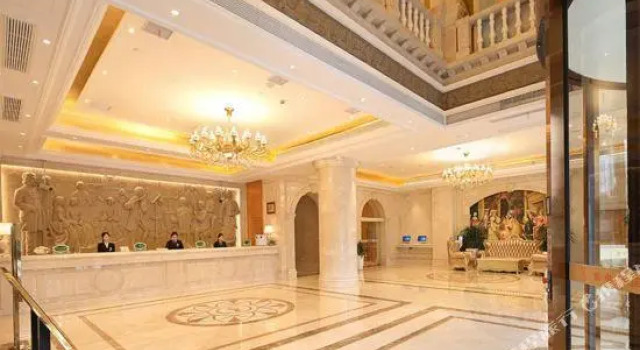 Люкс Business Vienna Hotel Songjiang Wanda Guangfulin Road