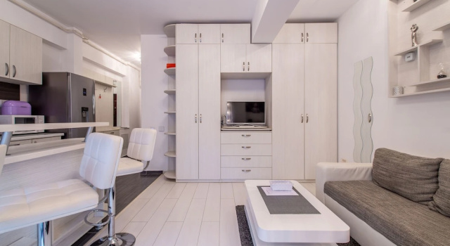 Студия Deluxe Studio Militari Residence M1