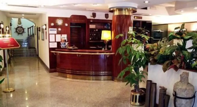 Hotel Crystal, Rezervovat Hotel Hotely v Elba s parkováním, Parkování